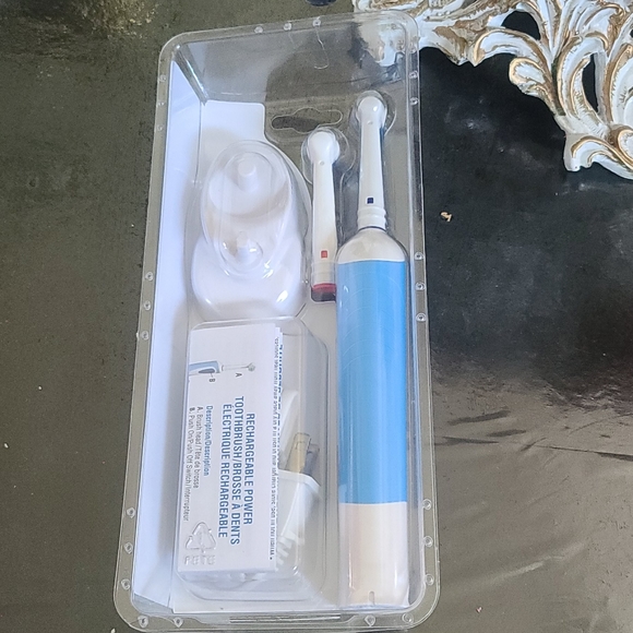 Life Brand power toothbrush - Picture 2 of 4